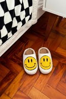 Pantufa de Pelúcia Smile Face