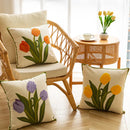 Capa de Almofada Bordada Tulipa